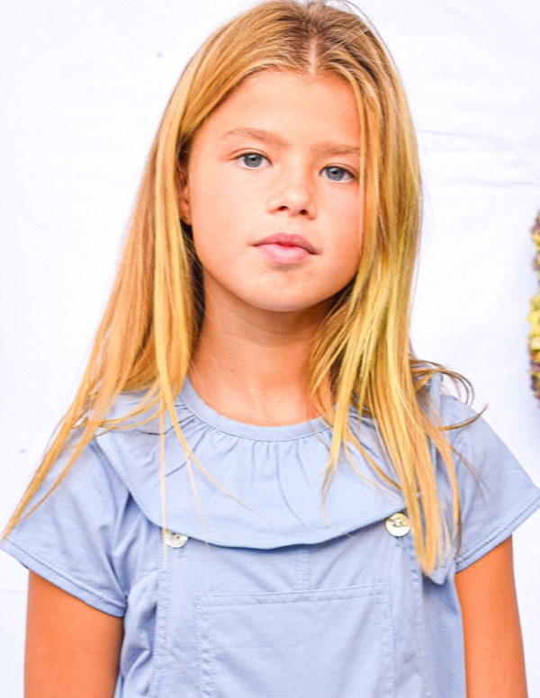 Camiseta casual cielo