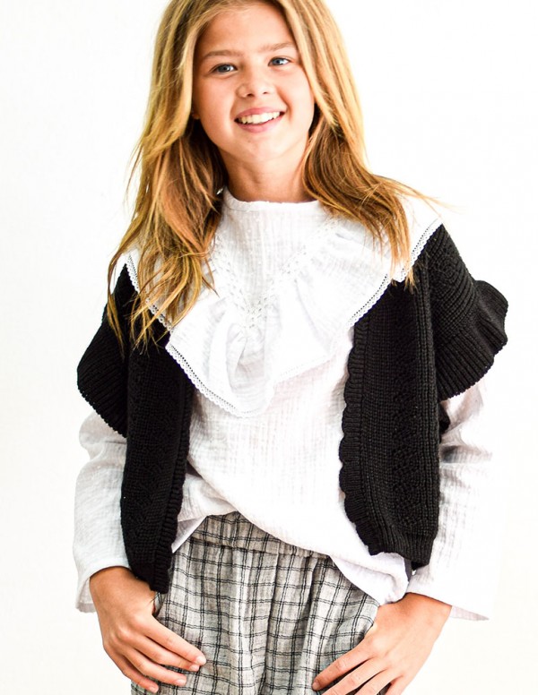 Blusa pico plumeti blanco
