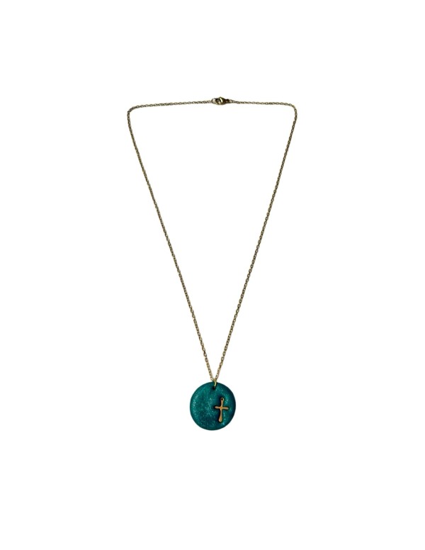 COLGANTE ARCILLA REDONDO CON CRUZ