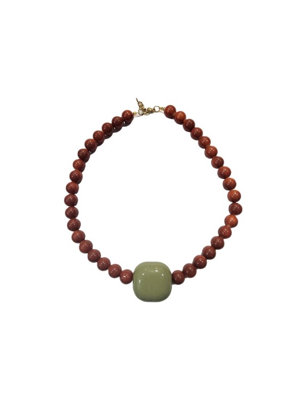 COLLAR ABALORIOS CON CUADRADO 2