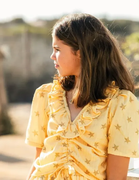 BLUSA ESTRELLAS MOSTAZA