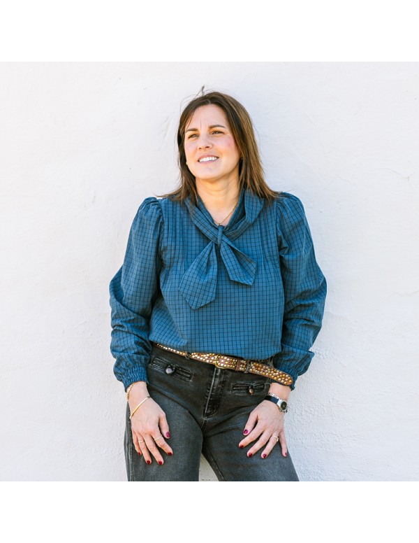 Blusa Lazos Cuadros Azul Chica/Woman