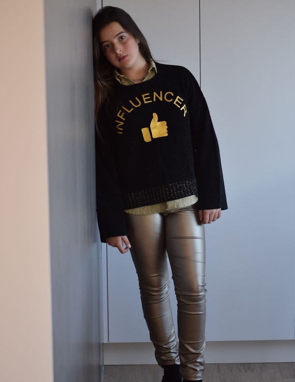 Jersey Influencer Negro