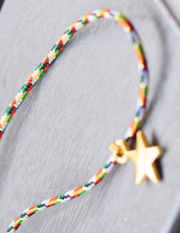 Pulsera multicolor estrella 2