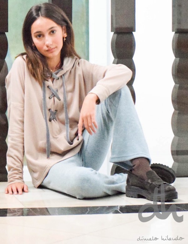 Pantalón campana liso azul