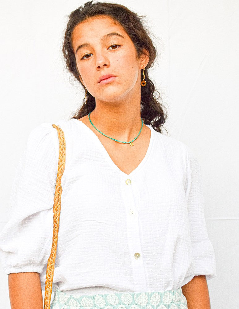 Top white boble bordado