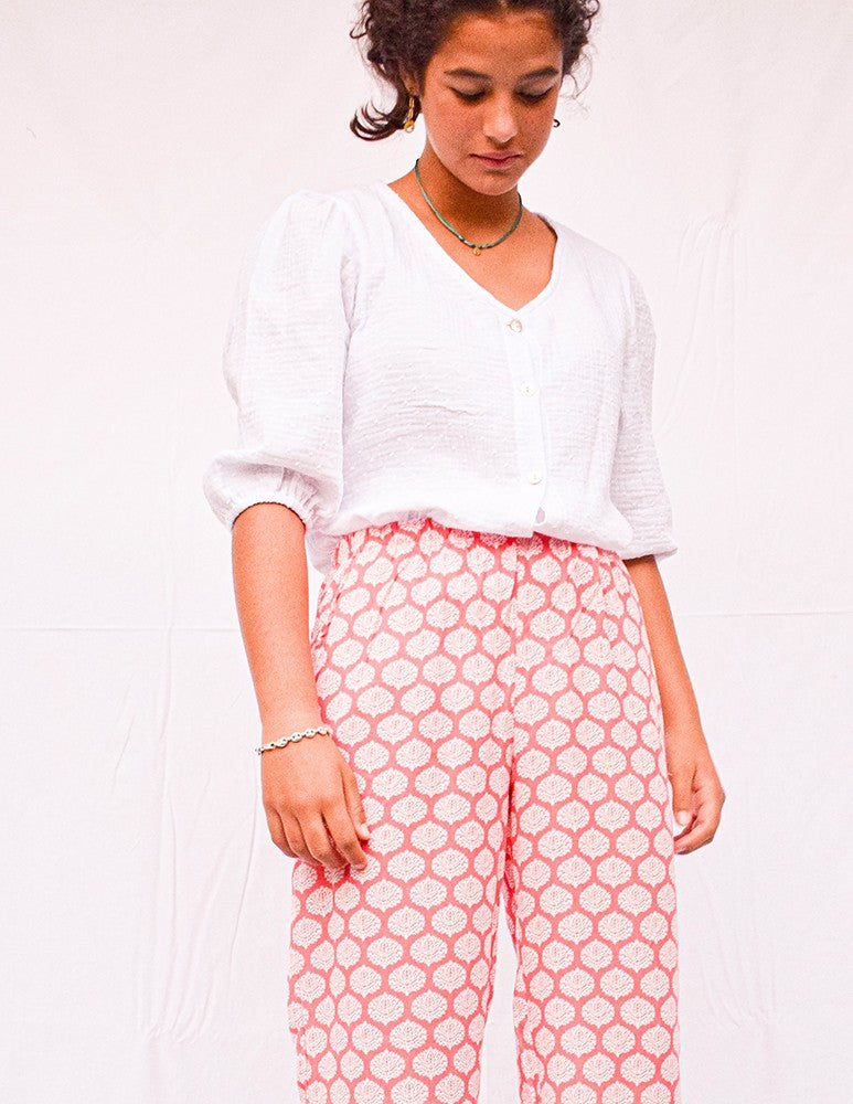 Top white boble bordado