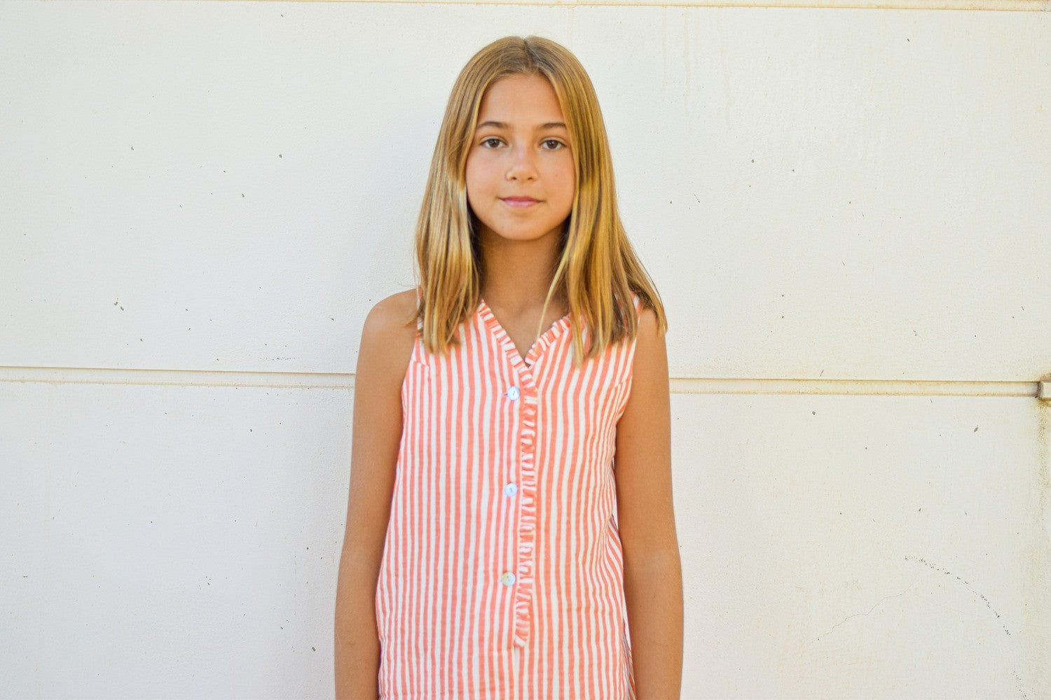 Mono corto coral