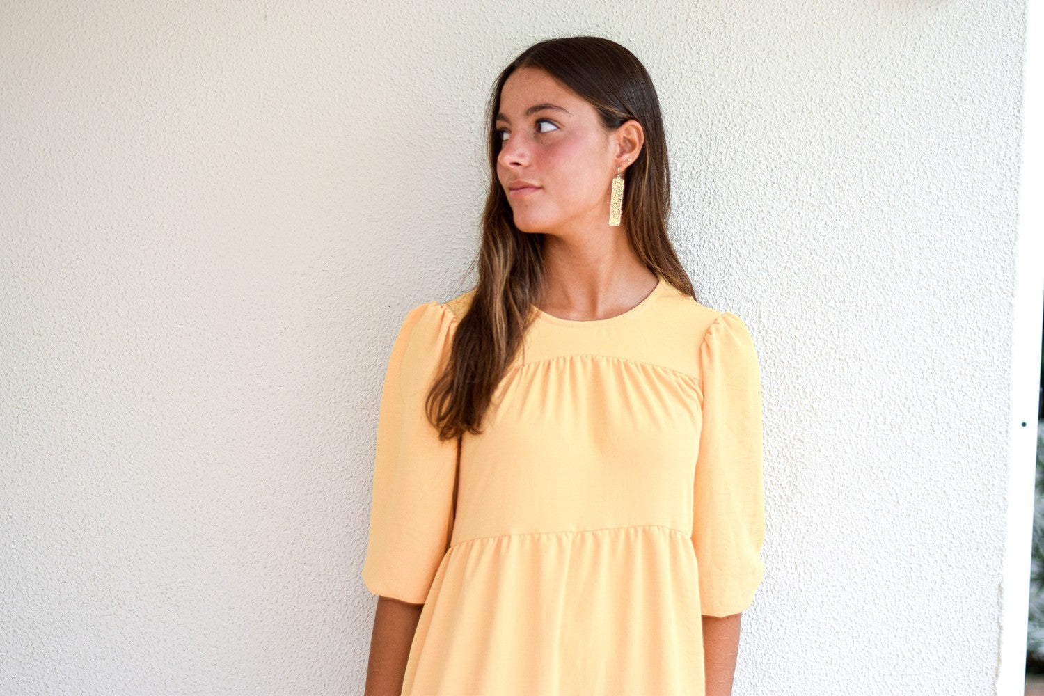 Vestido liso mostaza