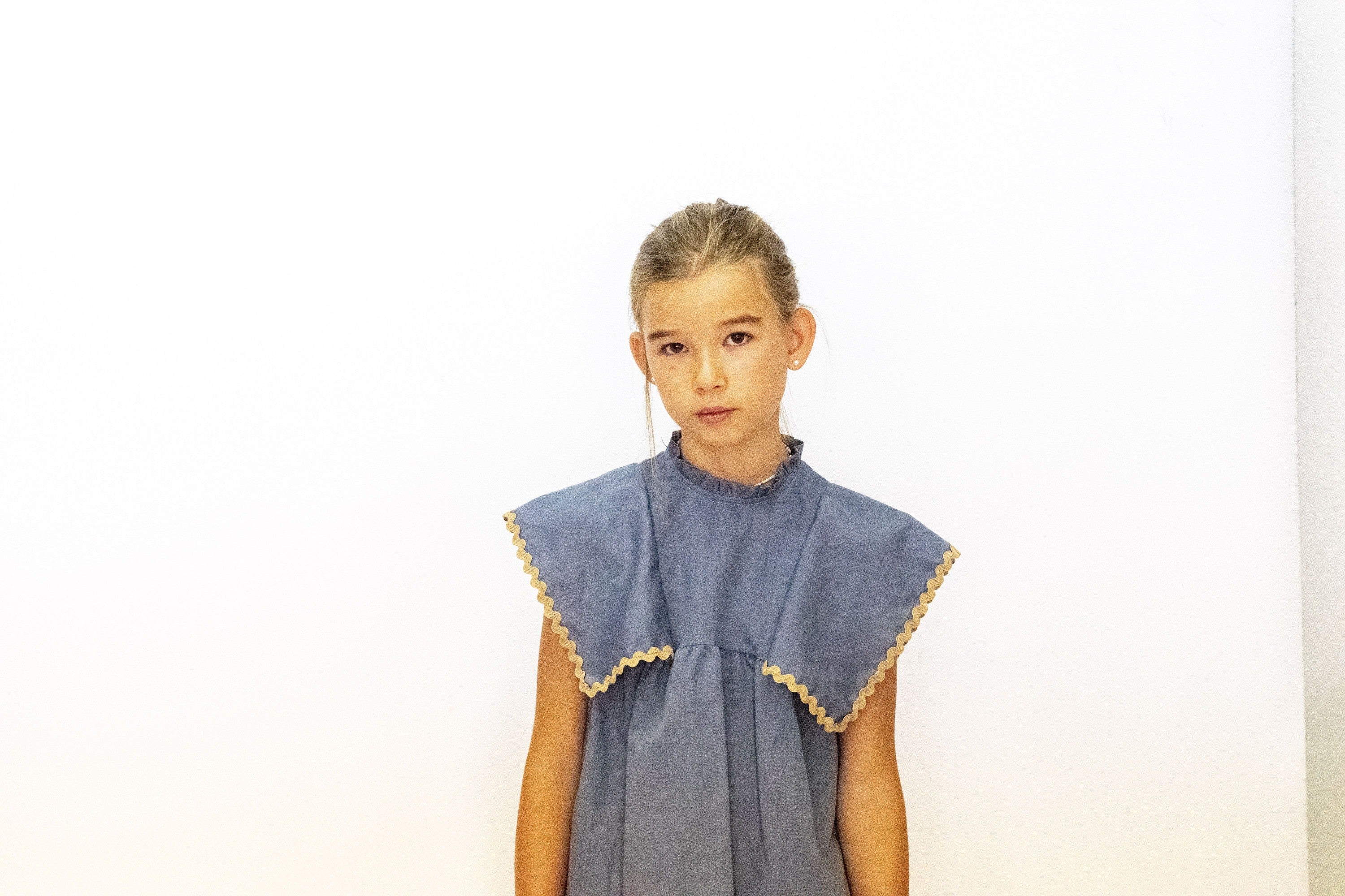 VESTIDO LINO CONTRASTE AZUL