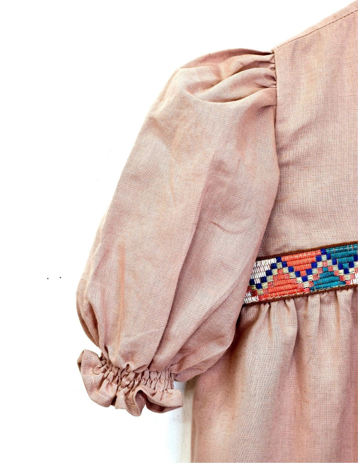 VESTIDO LINO NUDE