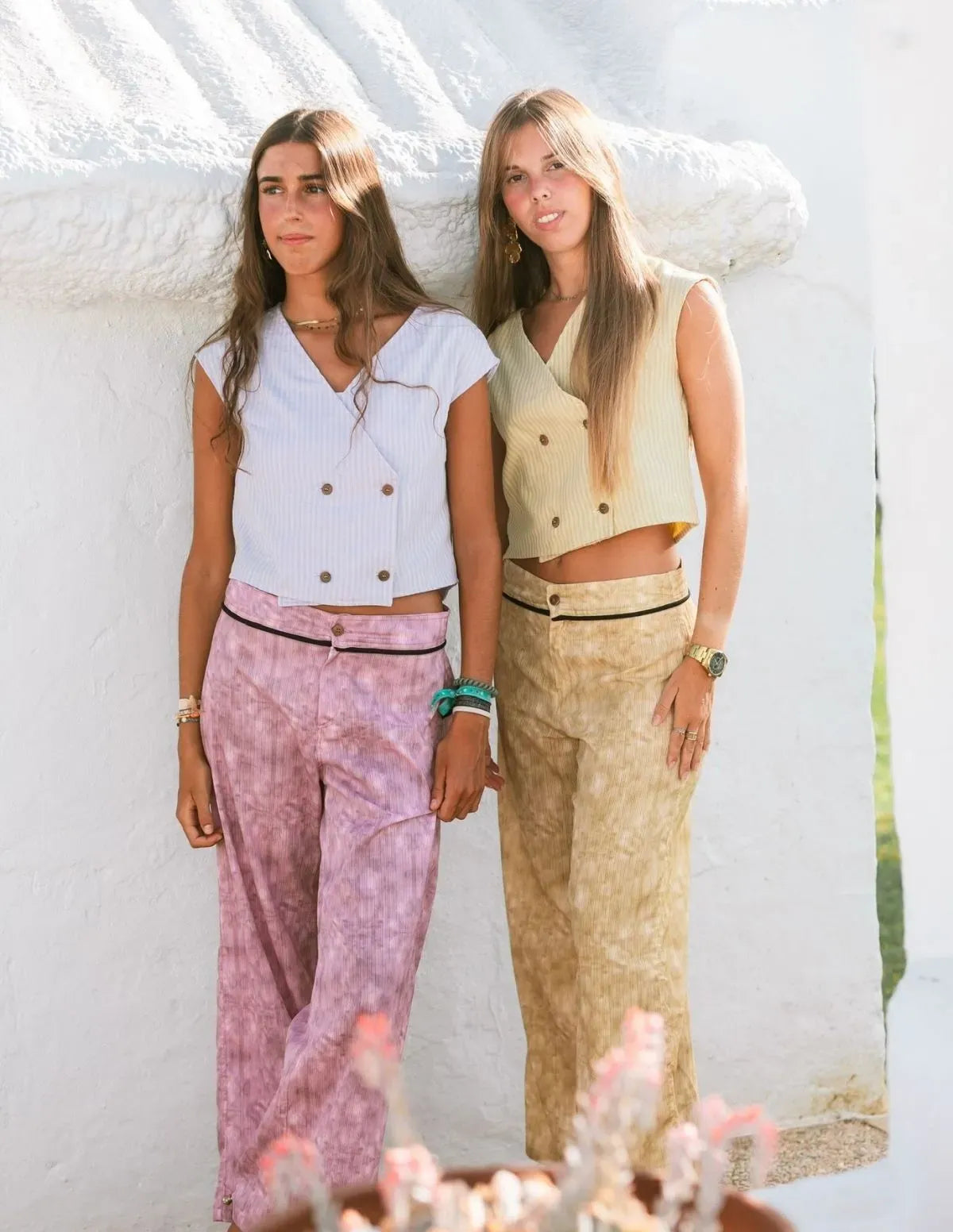 PANTALÓN TYE DYE LISO MOSTAZA