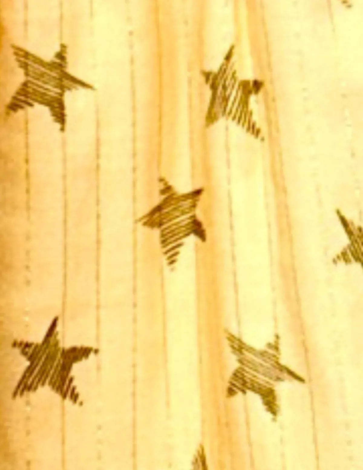 MONO ESTRELLAS MOSTAZA