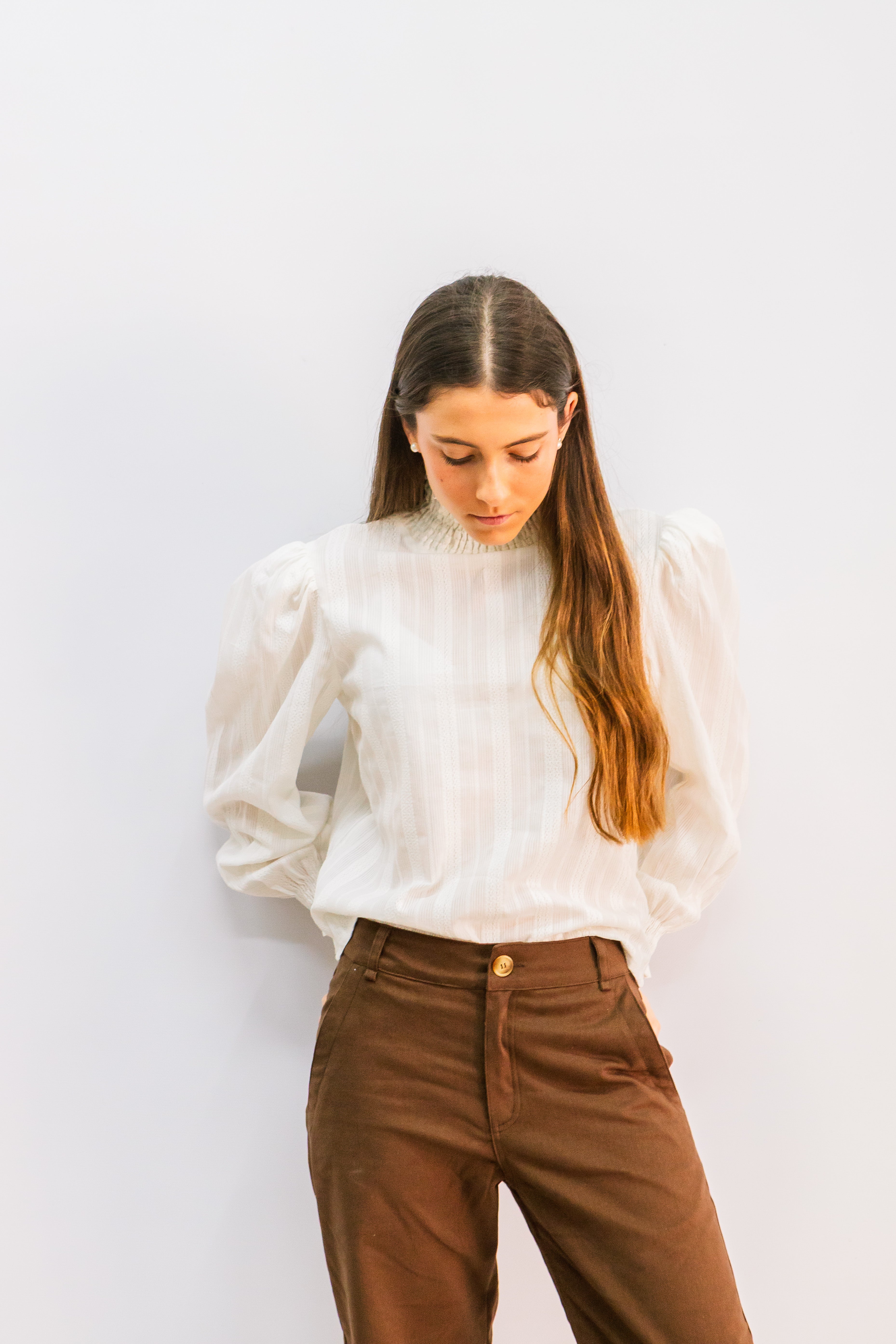 BLUSA FLORES BLANCAS