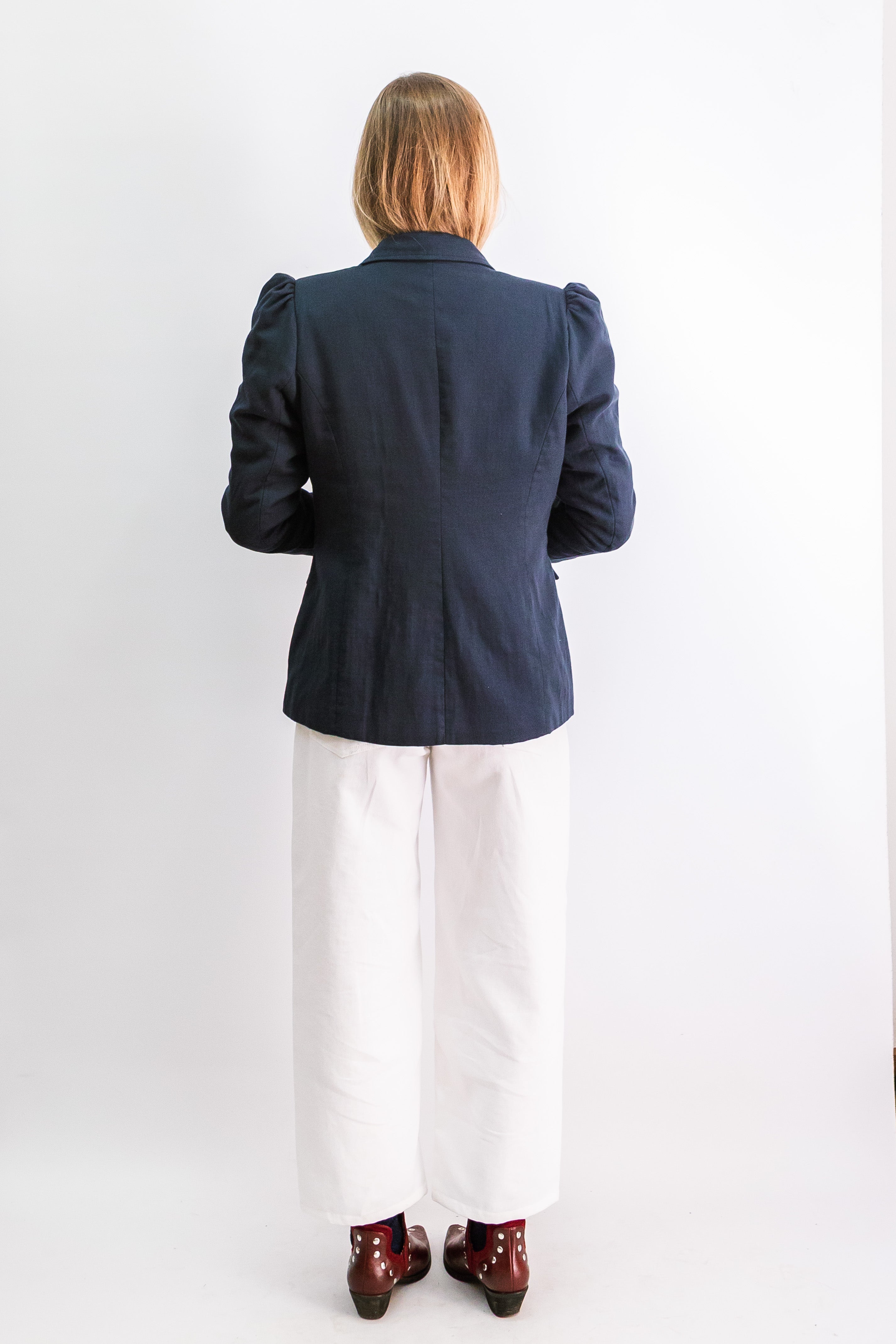 PLAIN BLUE BLAZER