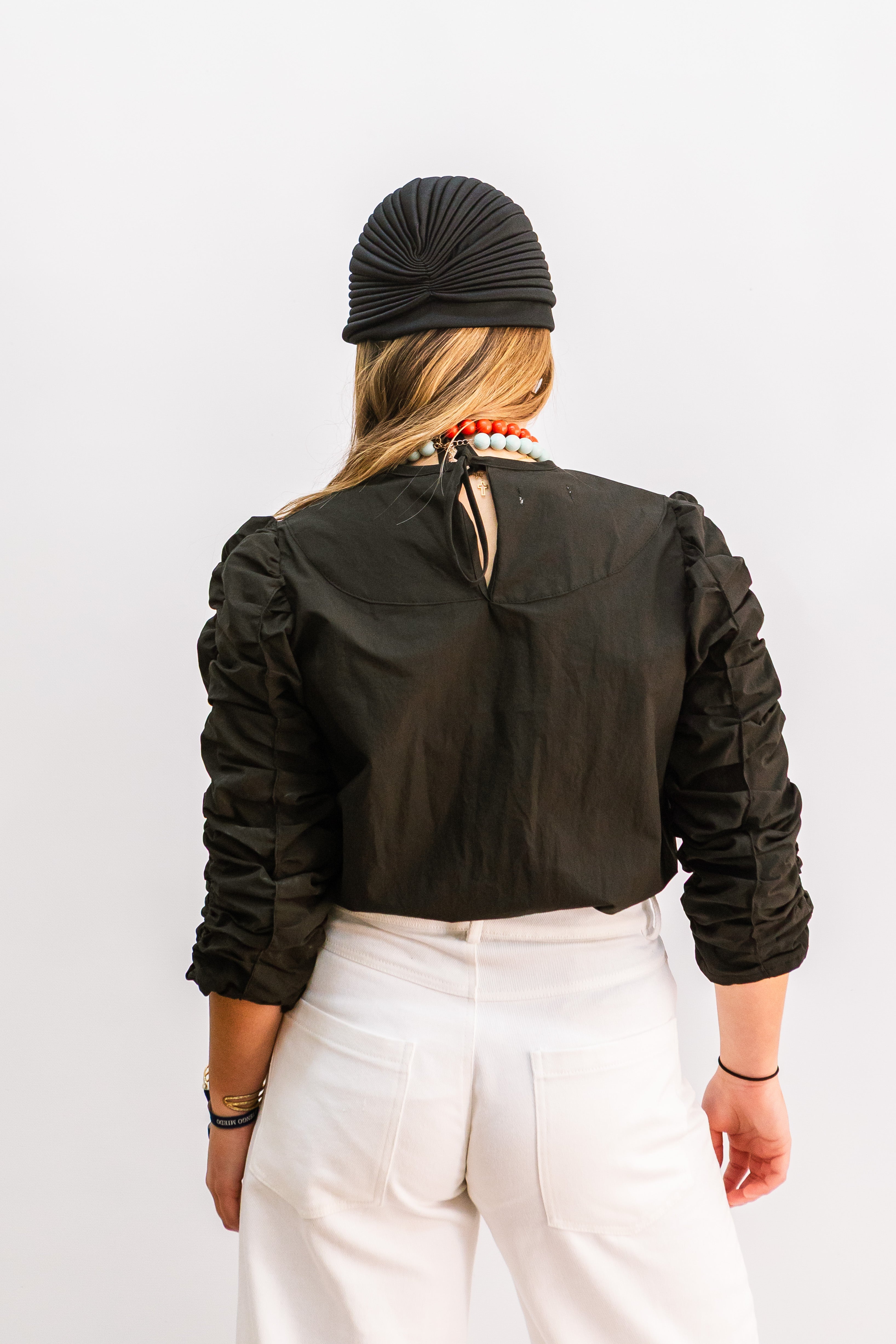 BLUSA PILAR NEGRA