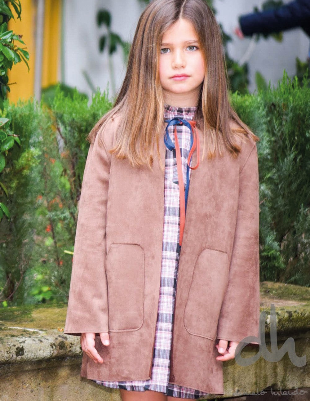 Chaqueta capucha ante beige