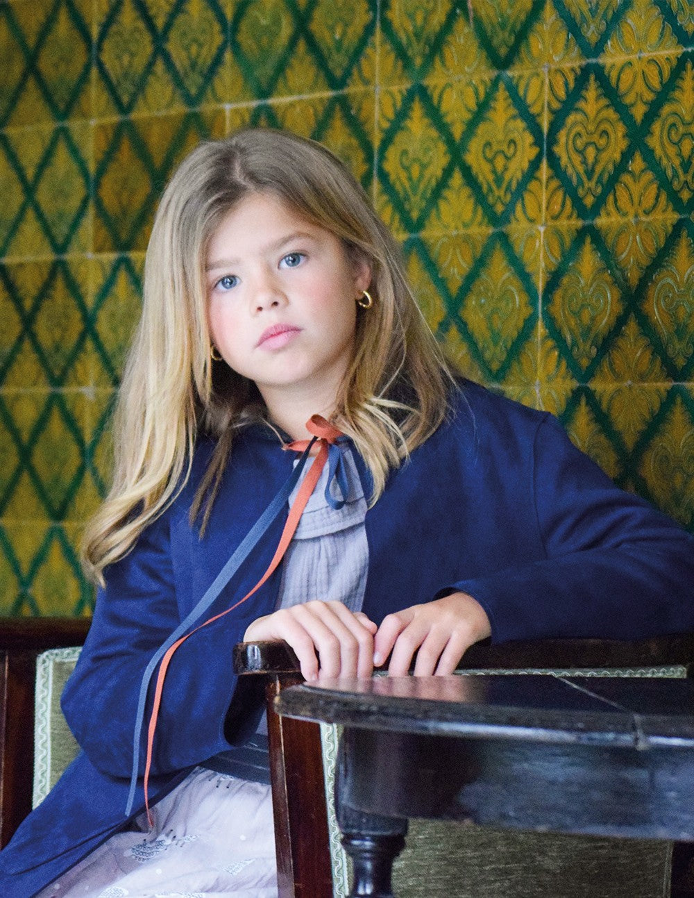 Chaqueta capucha ante azul