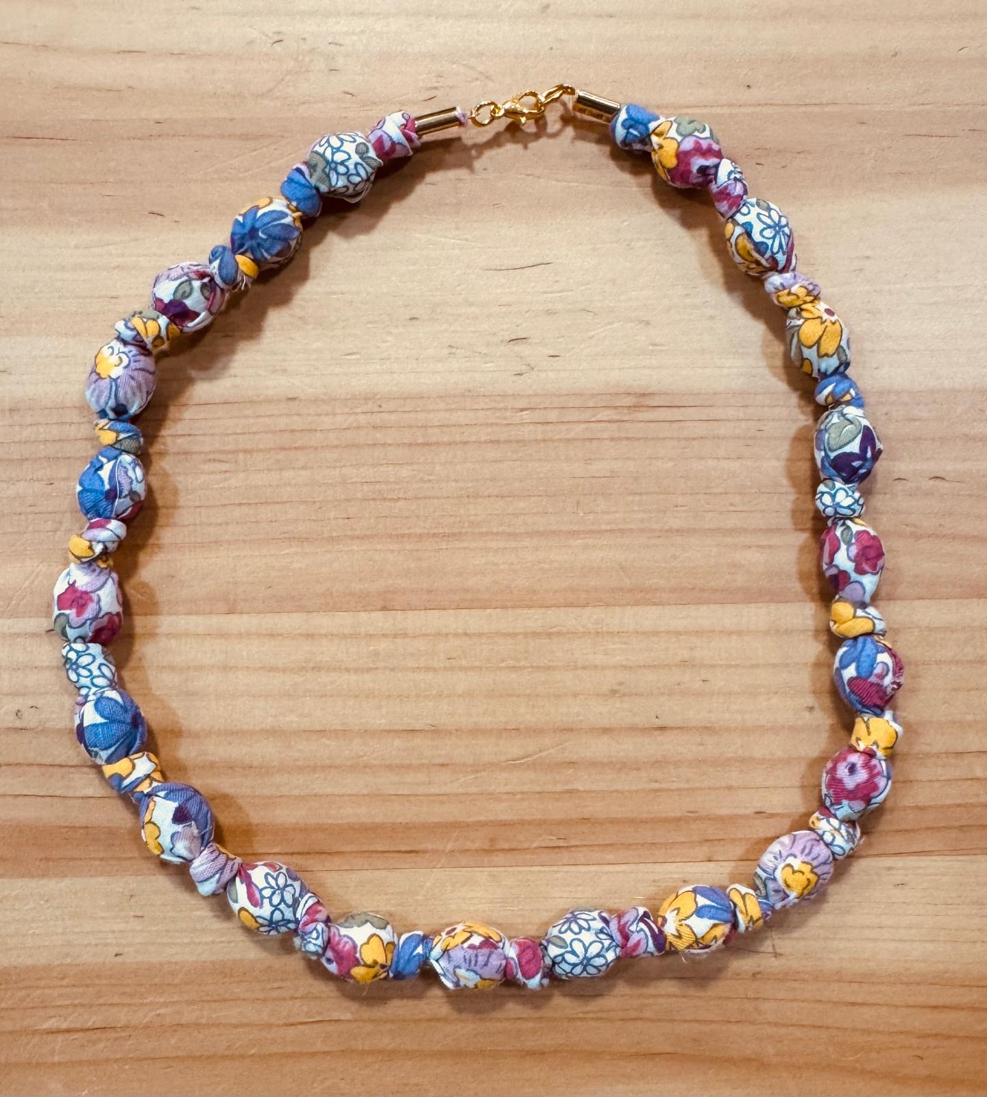 POLKA DOT FABRIC COLLAR