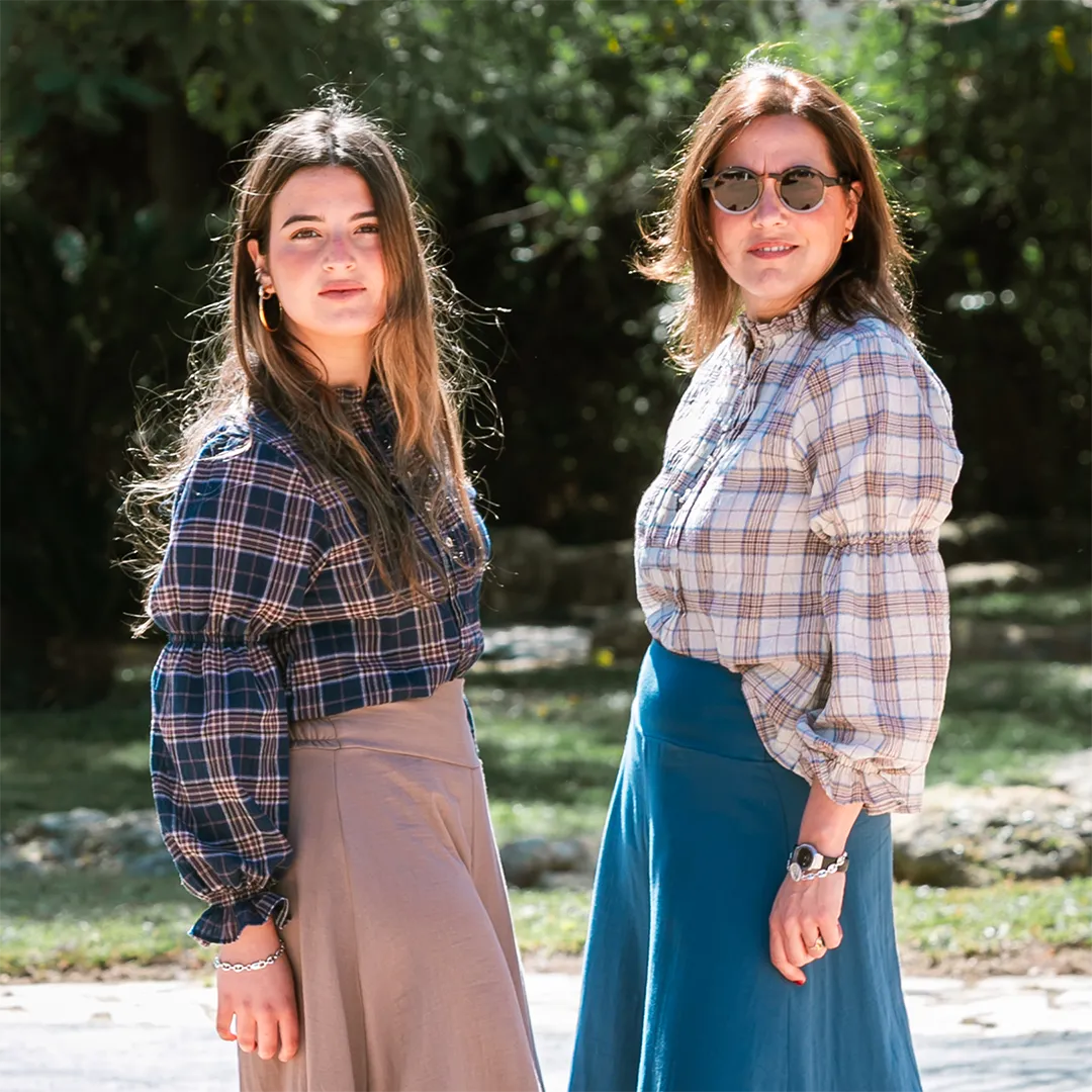 BLUSA JARETAS BEIGE CHICA/WOMAN