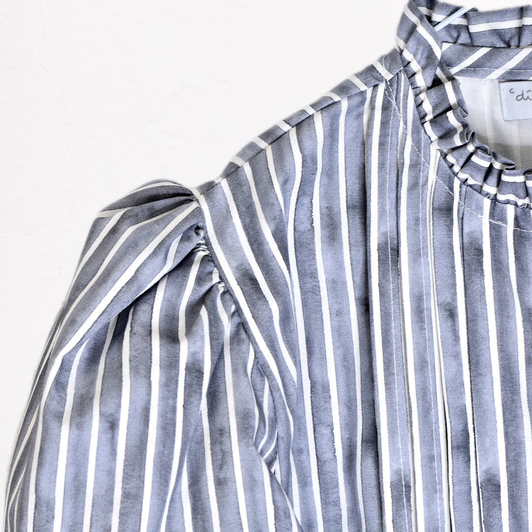 BLUSA RAYAS AZUL GRISACEO CHICA/WOMAN