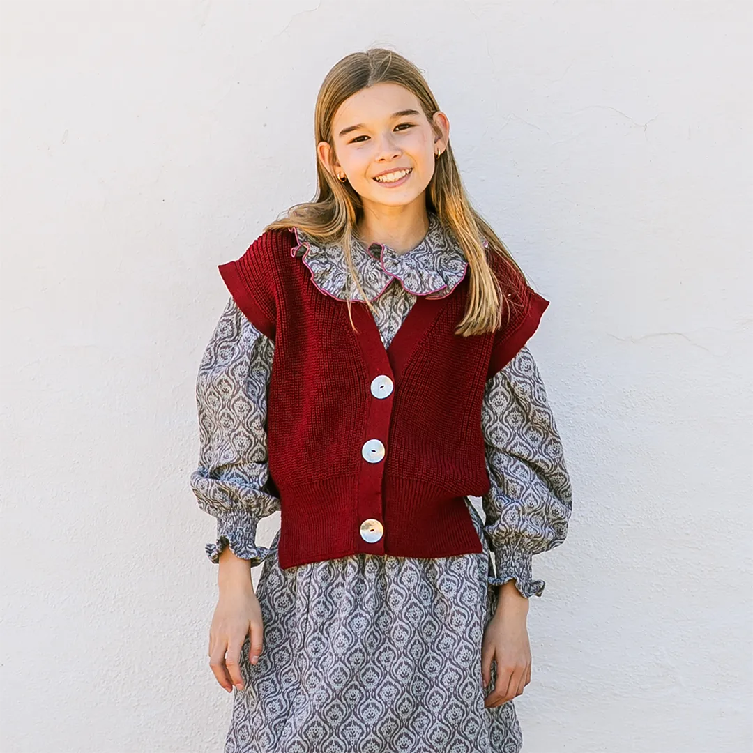 CHALECO PUNTO BURDEOS NIÑA/TEEN