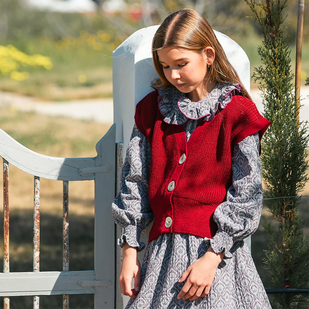 CHALECO PUNTO BURDEOS NIÑA/TEEN