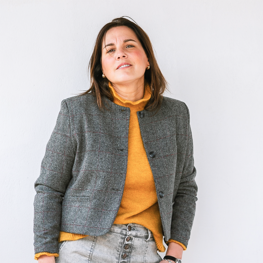 CHAQUETA CHANEL GRIS CHICA/WOMAN