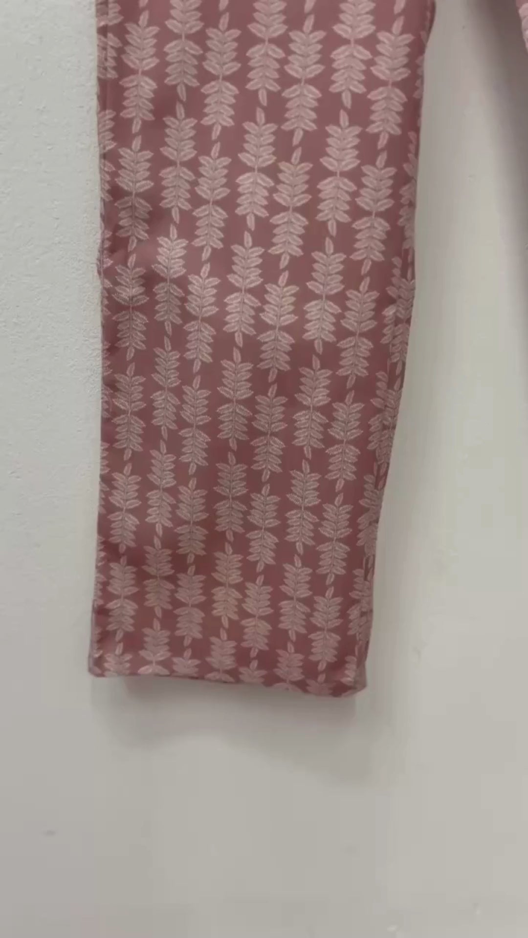 PANTALÓN RAMAS ROSA EMPOLVADO