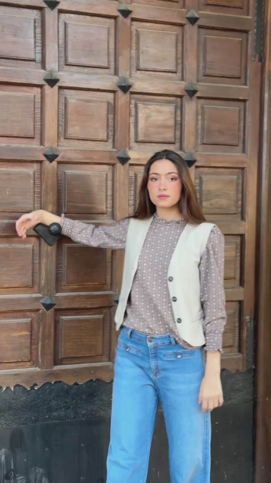 BEIGE VEST
